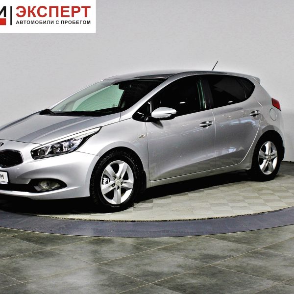 Kia Ceed, II (VIN:XWEHN512BD0010153)
