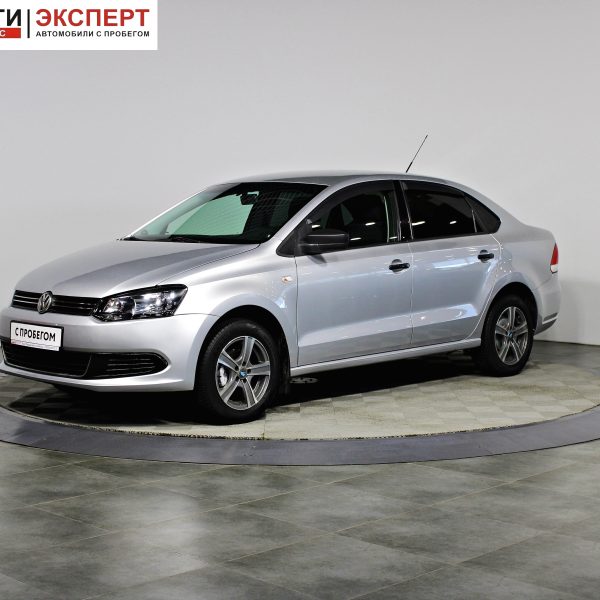 Volkswagen Polo, V