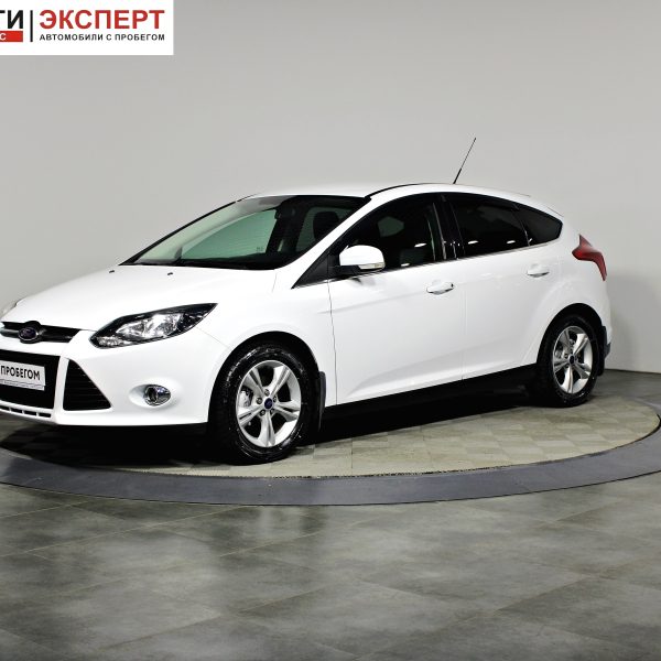 Ford Focus, III