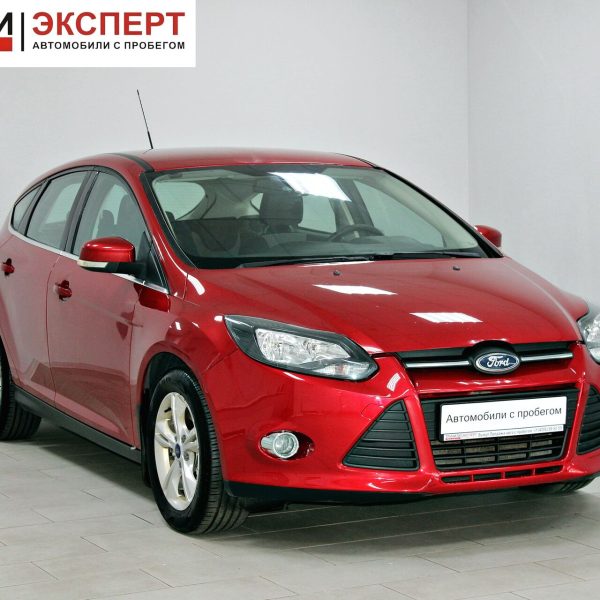 Ford Focus, III