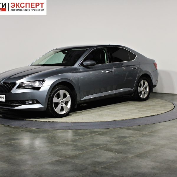 Skoda Superb, III
