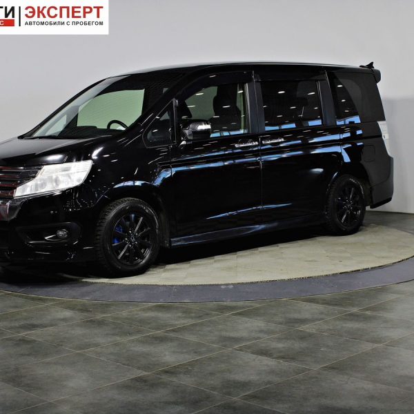 Honda Stepwgn IV рестайлинг (2012—2015)