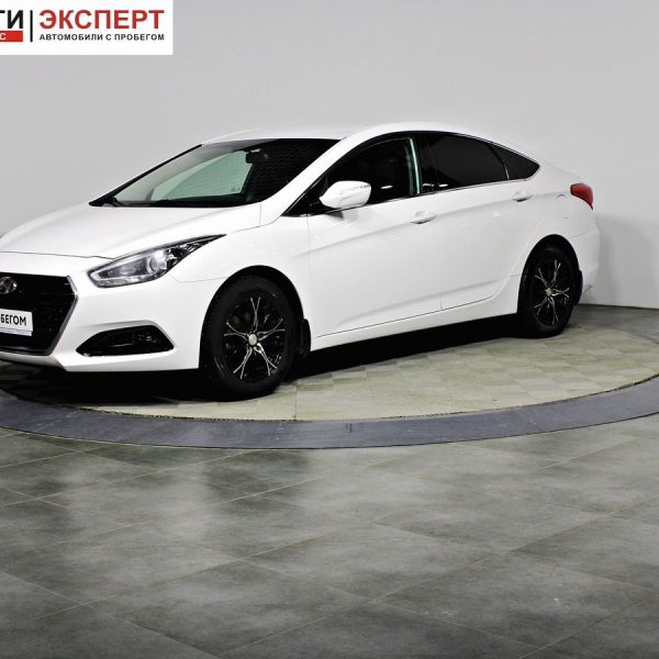 Hyundai i40 I рестайлинг (2015—2019)