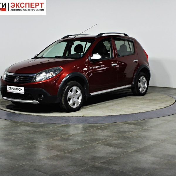 Renault Sandero Stepway I (2009—2014)