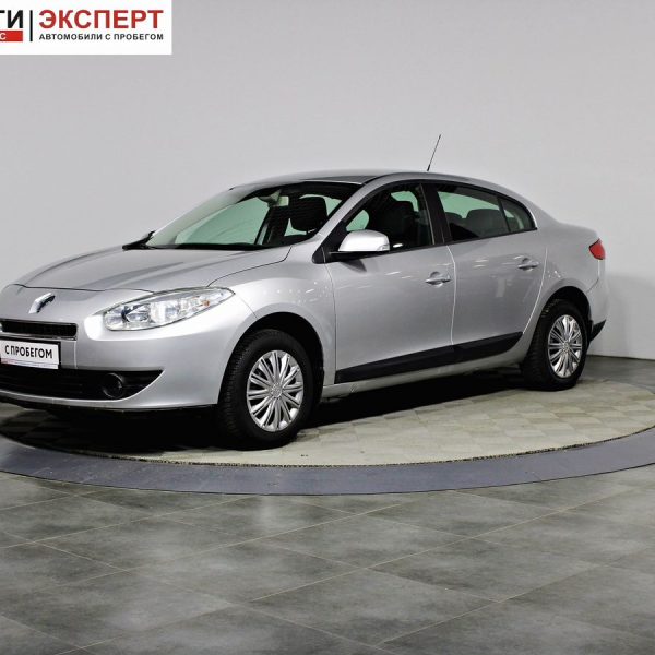 Renault Fluence I (2009—2013)