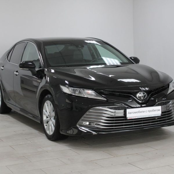 Toyota Camry XV70 (2017—2021)